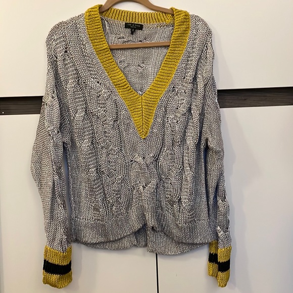 Rag & Bone metallic cable knit v neck sweater - Picture 1 of 3
